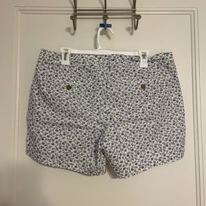 Old navy floral shorts - size 12
